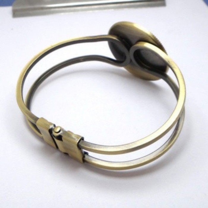 10pcs 25mm 30mm Antique Bronze round setting Blank Bracelet Cuff, bracelet blanks, Bezel Bracelet Blank, Bracelet Tray, Bezel Cuff (3010404)