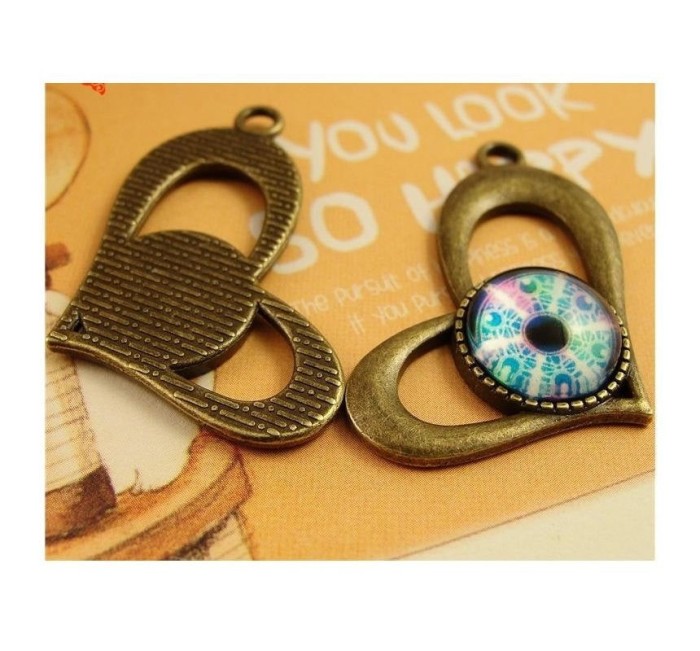 20pcs 14mm Antique Bronze Cabochon Pendant Base, Heart Shape round pendant setting (3020007)