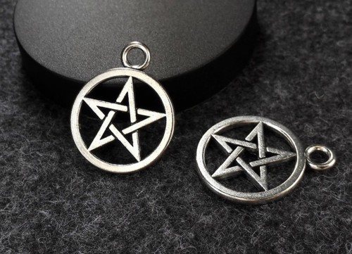 10pcs Antique Tibetan Silver Tone Pentagram Charms Pendants Findings (#3010047)