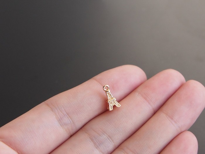 4pcs 24K Gold Color Plated Brass Tiny Eiffel Tower Charm Pendant Spacer bracelet necklace loose bead (#10001030)