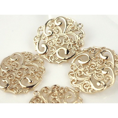 1pc 24K Gold Color Plated Brass Textured Flower Pendant Statement Pattern Pendant (#10001117)