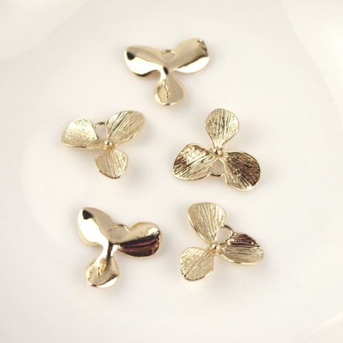 2pcs 24K Gold Color Plated Brass Clover Charm Pendant Spacer bracelet necklace double hole connector (#10001053)