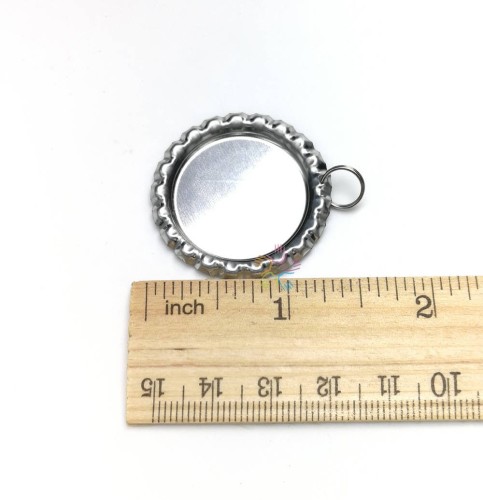 100 Chrome Flattened Bottle Cap Pendants, 100 flattened bottle caps(split rings attached), Silver bottle caps, Bronze bottlecaps, pendants