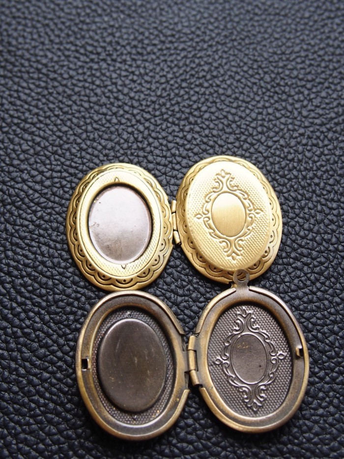 5PCS Oval Photo Locket for 13 x 18mm settings, Photo Locket Pendant (#5010006)