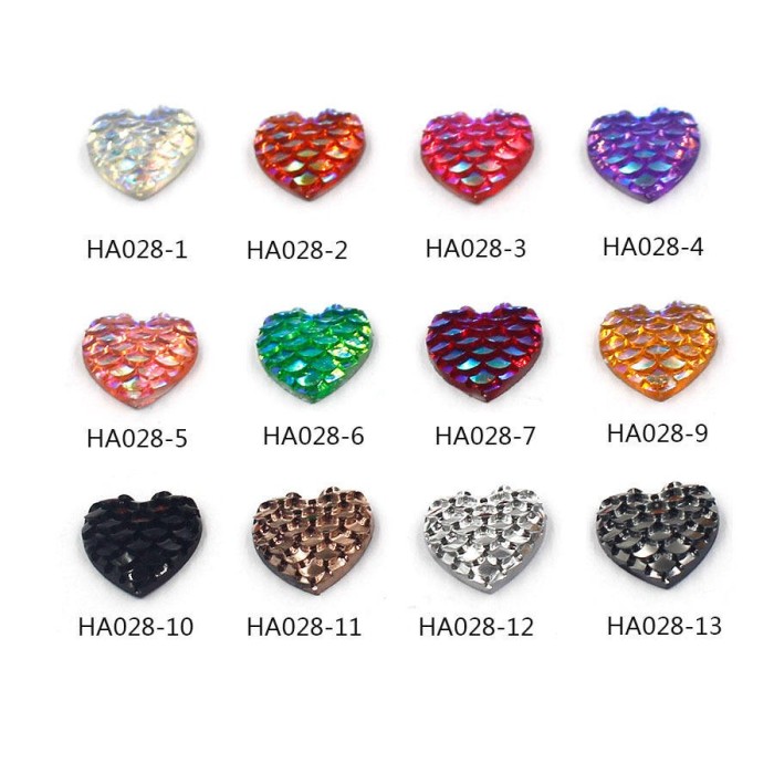 wholesale 100PCS 12mm Blue Fish Scale Cabochons, Mermaid Cabochons, Holographic pendants, silver charm, silver mermaid, dragon skin pendant