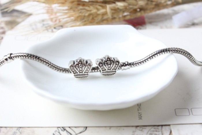 20pcs Crown European beads, Bead Charms, fits most European charm bracelets bead charm bracelet
