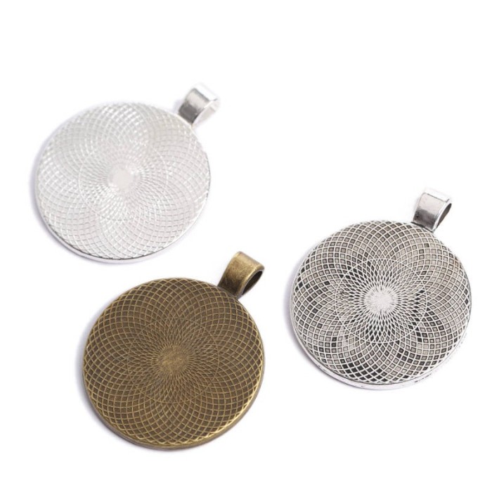 20pcs 30mm Antique Bronze Cabochon Pendant Base, round pendant setting (3020003)