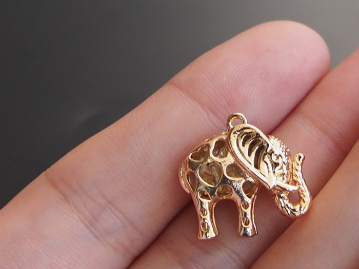 24K Gold PlatedBrass Elephant Charm Pendant Spacer bracelet necklace loose bead (#10001001)