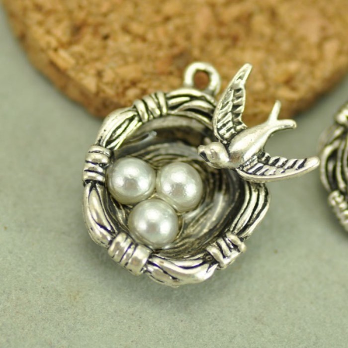 2pcs Antique Silver Bird Nest with 3 Pearl Like Beads Charms Pendants Findings (#3010067)
