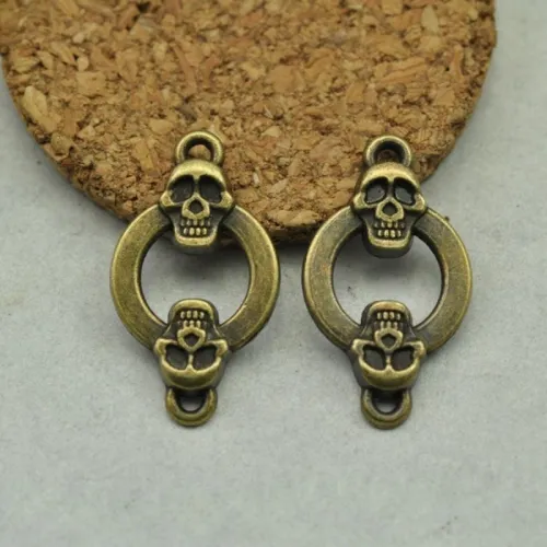 10pcs Antique Bronze Skull Connector Charms (#3010298)