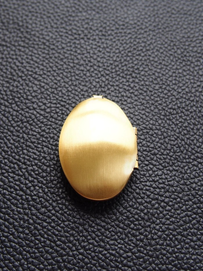 5PCS Oval Antique bronze photo locket, Photo Locket Pendant (#5010005)