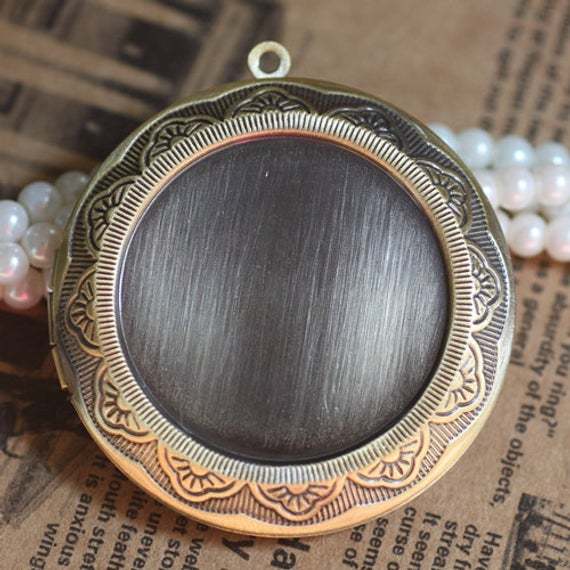 2PCS Round Photo Locket 45mm outer size for 30mm settings, Photo Locket Pendant (#5010008)