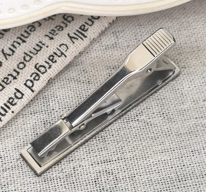 Tie clips blank-High quality Titanium steel /Wooden Retro Style Tie Bar For Mens Tie clips High-grade Clamp Business Wedding Tie Clip