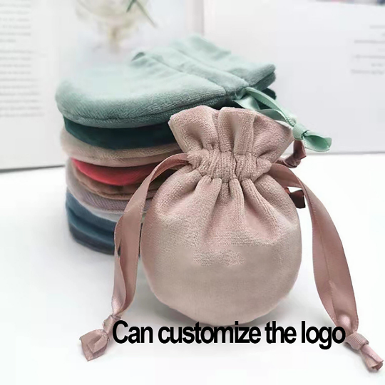 soft velvet bag with Drawstring|Velvet Jewelry Pouch| Gift Bag Jewelry Pouches for Lipsticks Earrings Necklace Rings.can customize logo