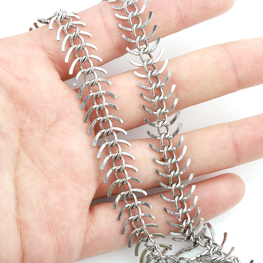Durable Barbed Wire Chain -Silver Heavy Duty Rustless Chain Jewelry Chain for permanent jewelry Making Anklets, Bracelets, and Waist Chains,