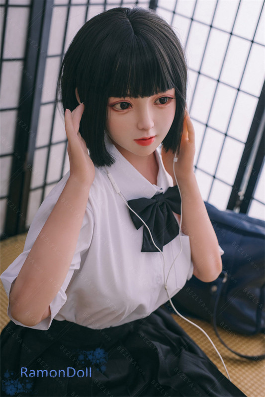 Bezlya Doll(略称BZLドール) 149cm Cカップ #L1铃兰 シリコン材質ヘッド+TPE材質ボディダッチワイフ