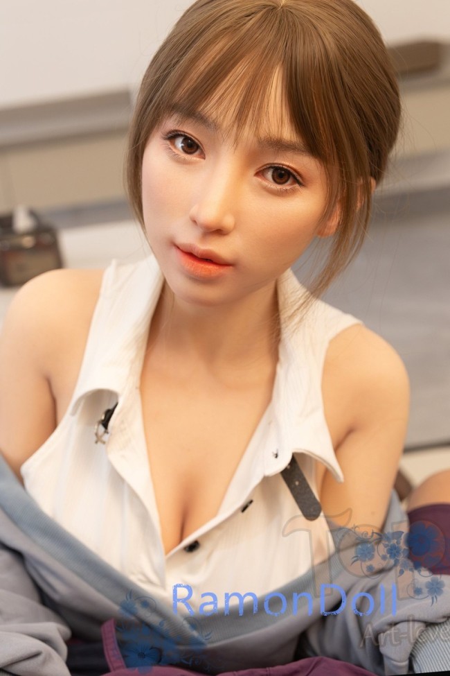 Topsino 爆撃機 155cm Hカップ T21（Mikui）ヘッド セックスに特化した高級シリコン ラブドール 【アートワークカスタム版】