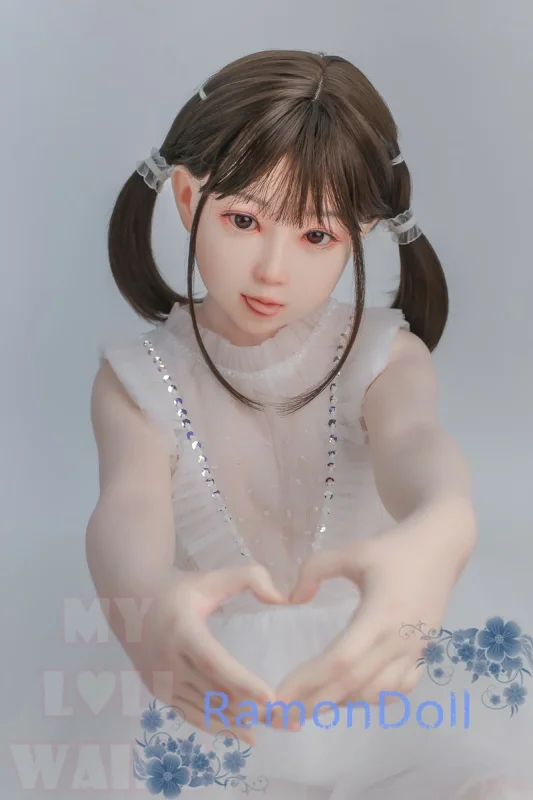 MyLoliWaifu 127cm Aカップ Momo 童顔ロリ フルシリコン製ラブドール