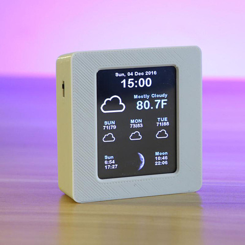 2.4-inch Color Screen WiFi Smart Weather Forecast Clock Game Room Decor