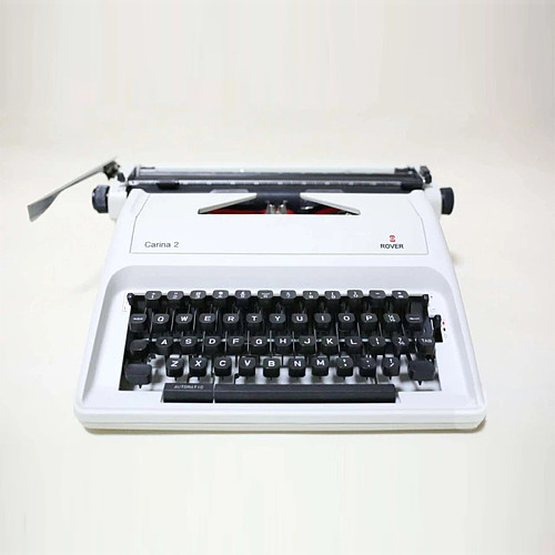 Retro Typewriter with Mechanical Keyboard Nostalgic Style Literary Gift - White