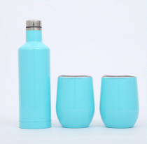 A Set of 750ml Stainless Steel Insulated Wine Bottle and Two Insulated Mugs