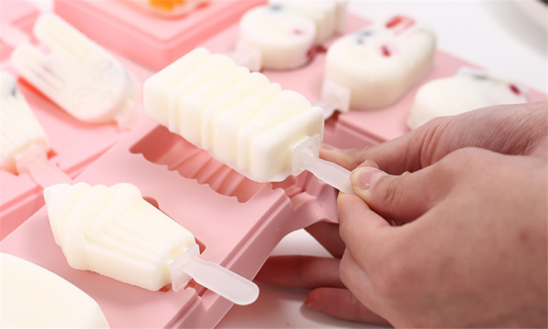 DIY Ice Cream Mold