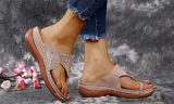 Women‘s Embroidered Casual Wedge Sandals