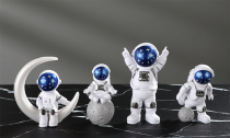 4Pcs Astronaut Figurines Decoration
