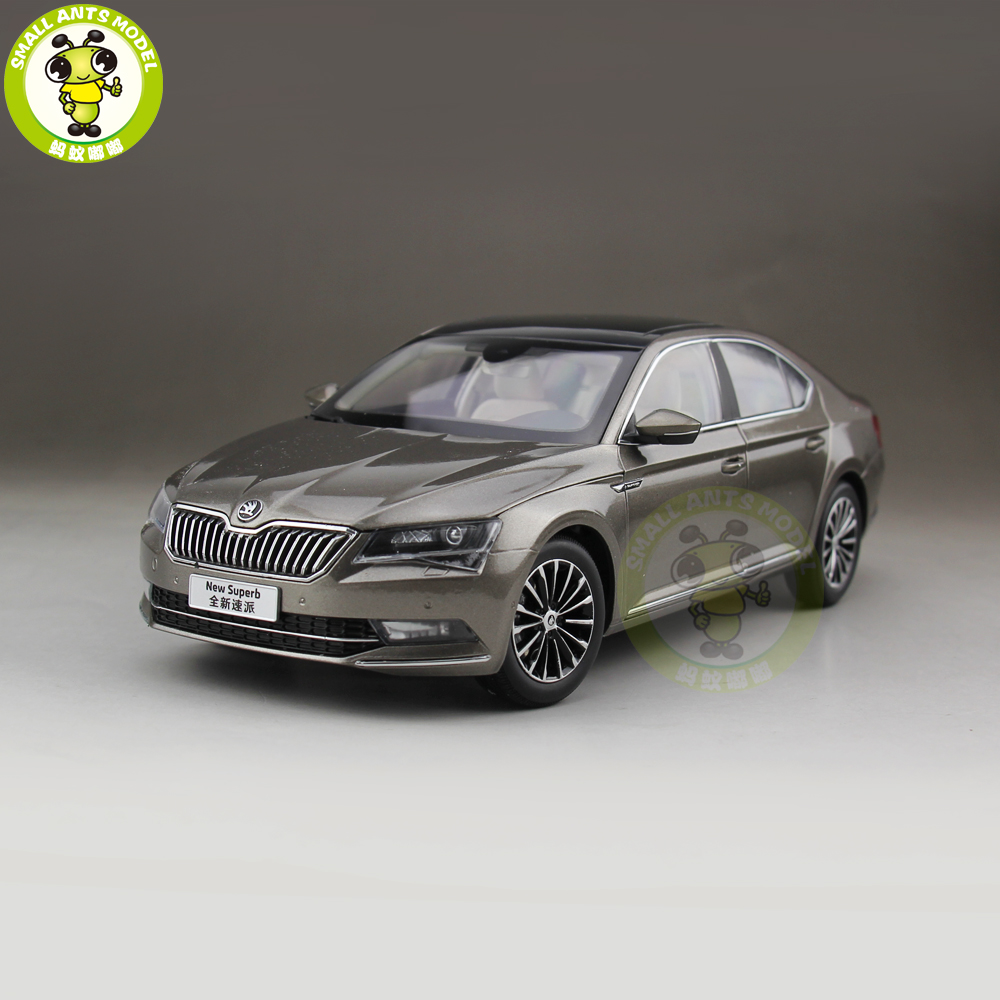 1 18 VW Skoda SUPERB Diecast Metal CAR MODEL Toy Girl Boy Birthday