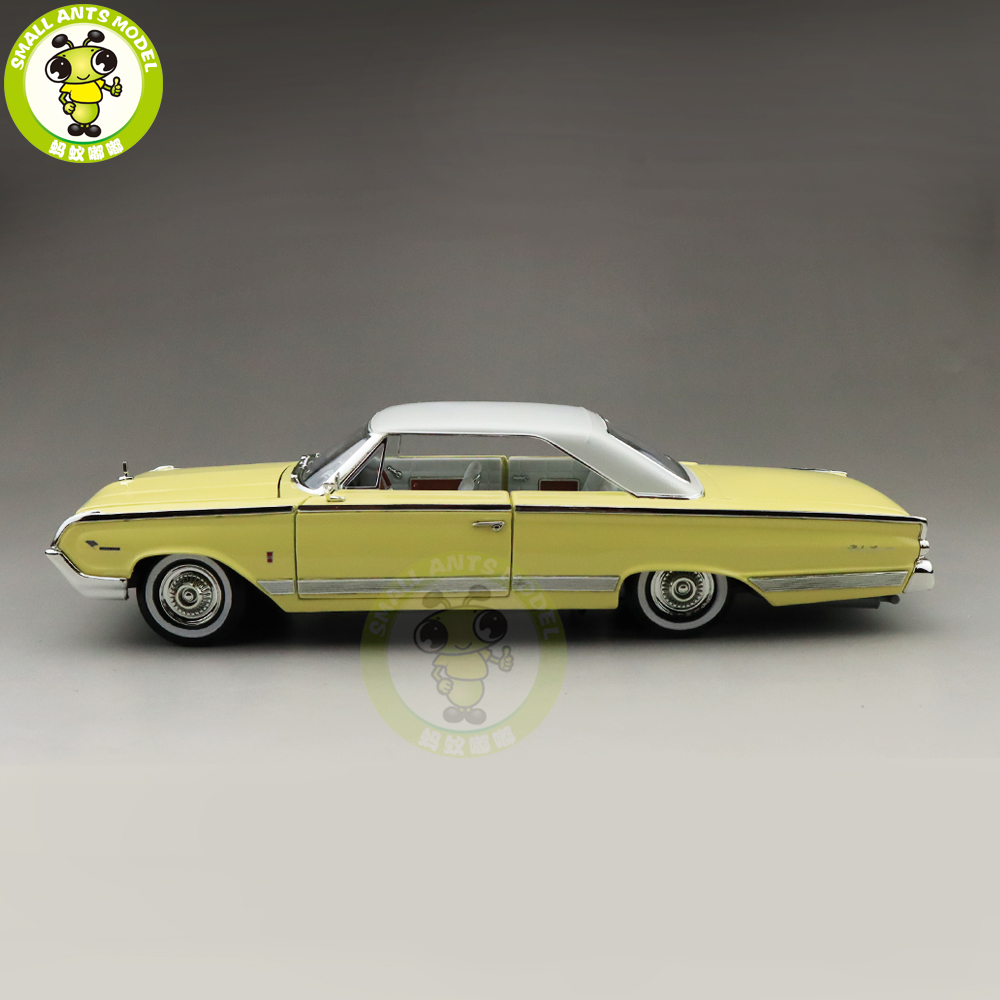 1/18 1964 MERCURY MARAUDER Road Signature Diecast Model Car Toys 