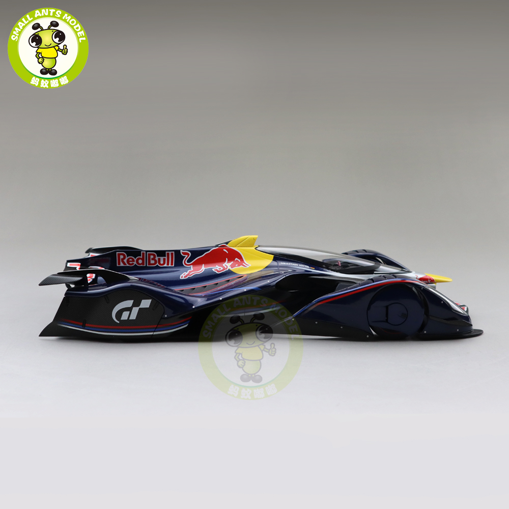 1/18 AUTOART 18118 RED BULL X2014 FAN CAR SEBASTIAN VETTEL Car