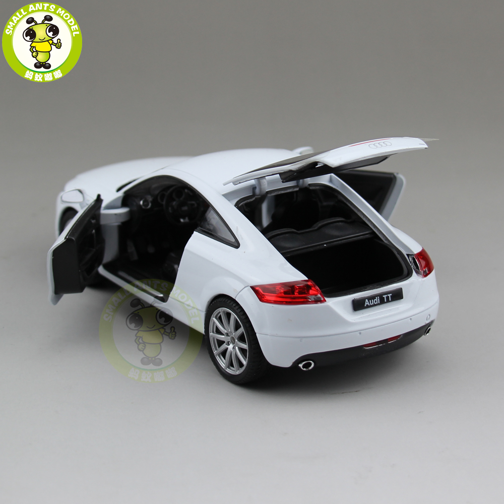 AUDI - Audi TT Coupe ミニカー 1/24 WELLY製 ホワイト 1/24 Welly Audi TT Racing Car Diecast Model Car Toys Boys