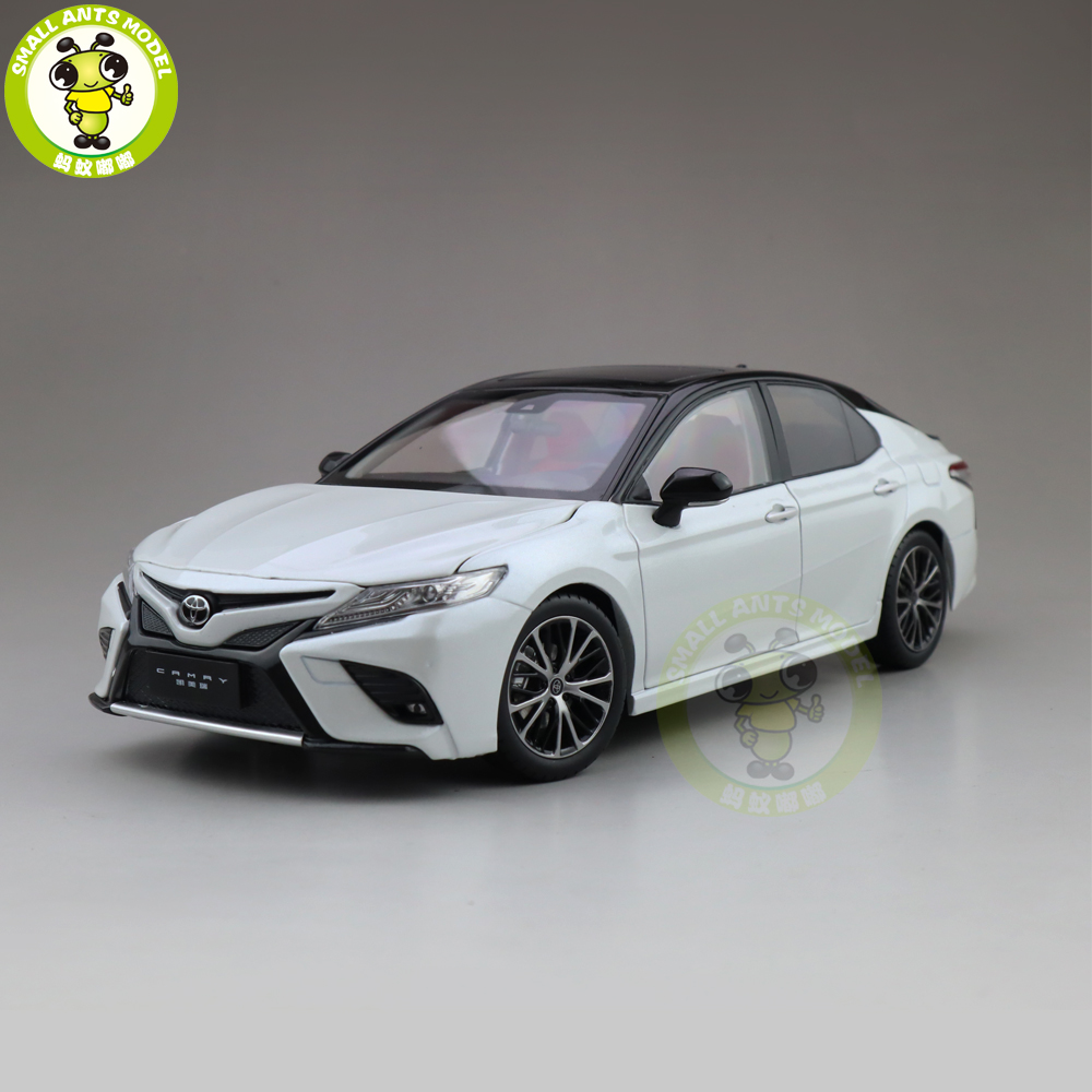 2018 toyota camry diecast sale