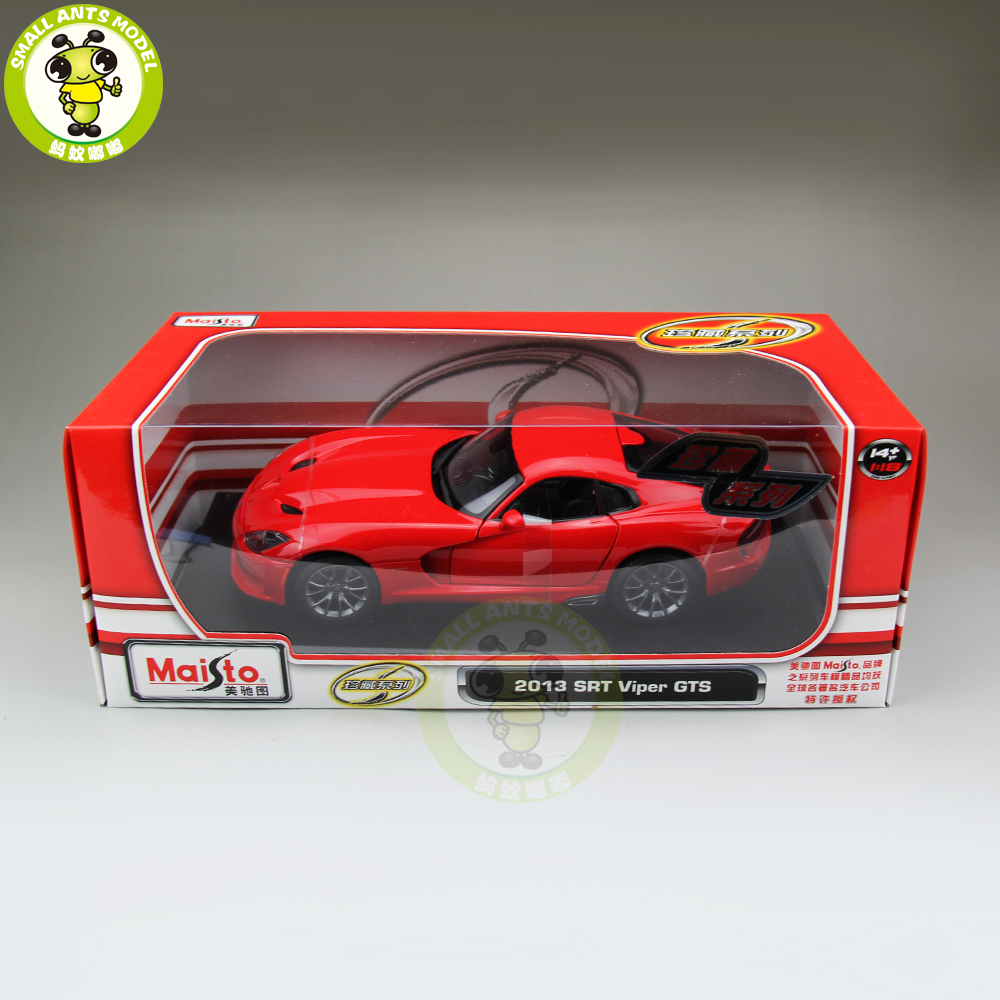 2013 SRT Viper GTS Yellow w/ Blk Stripes Diecast Model Car