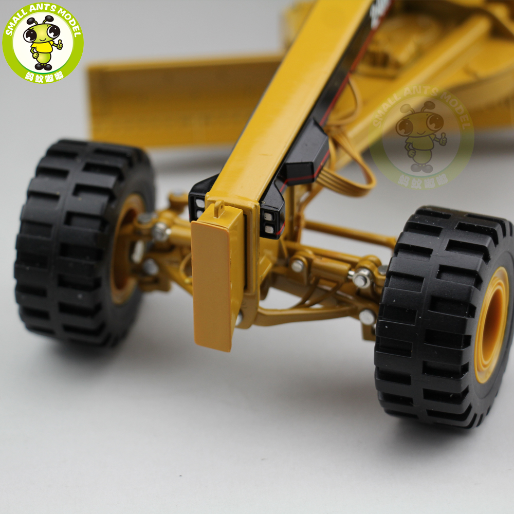Norscot Cat 24H Motor Grader 1:50 Scale, Cars - Amazon Canada