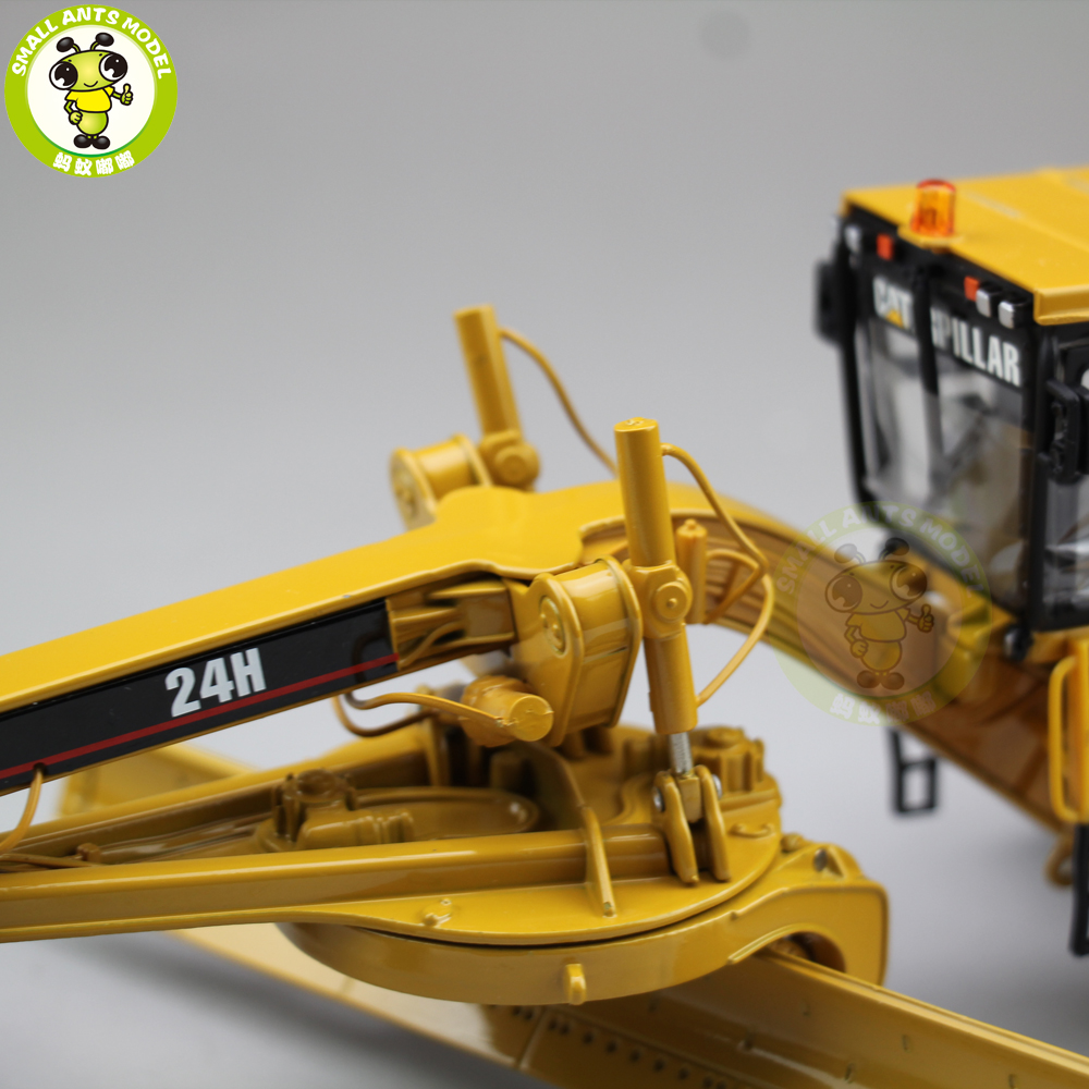 1/50 Norscot #55133 Caterpillar CAT 24H Motor Grader Diecast