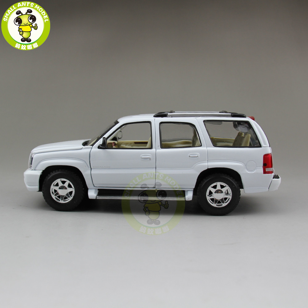 toys r us cadillac escalade