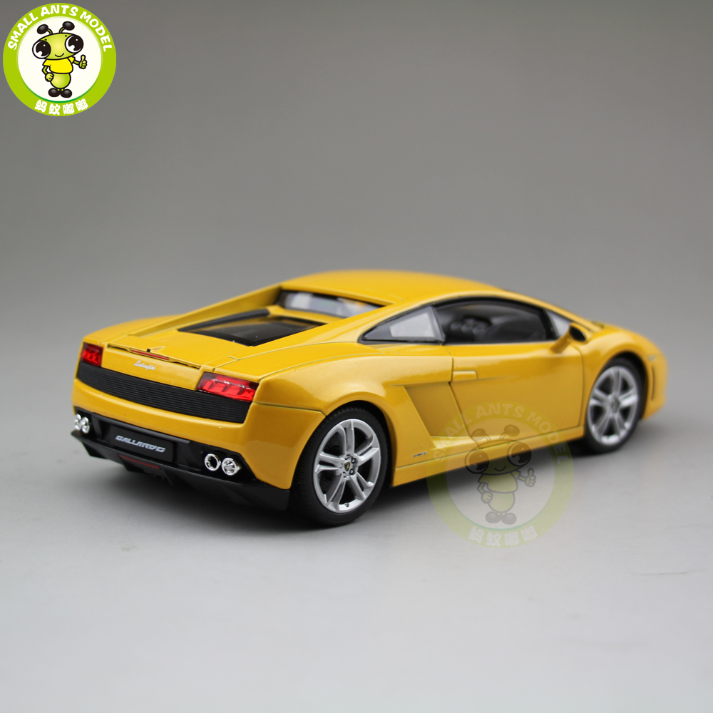 1/24 Lamborghini Gallardo LP560-4 Welly Diecast Model Car