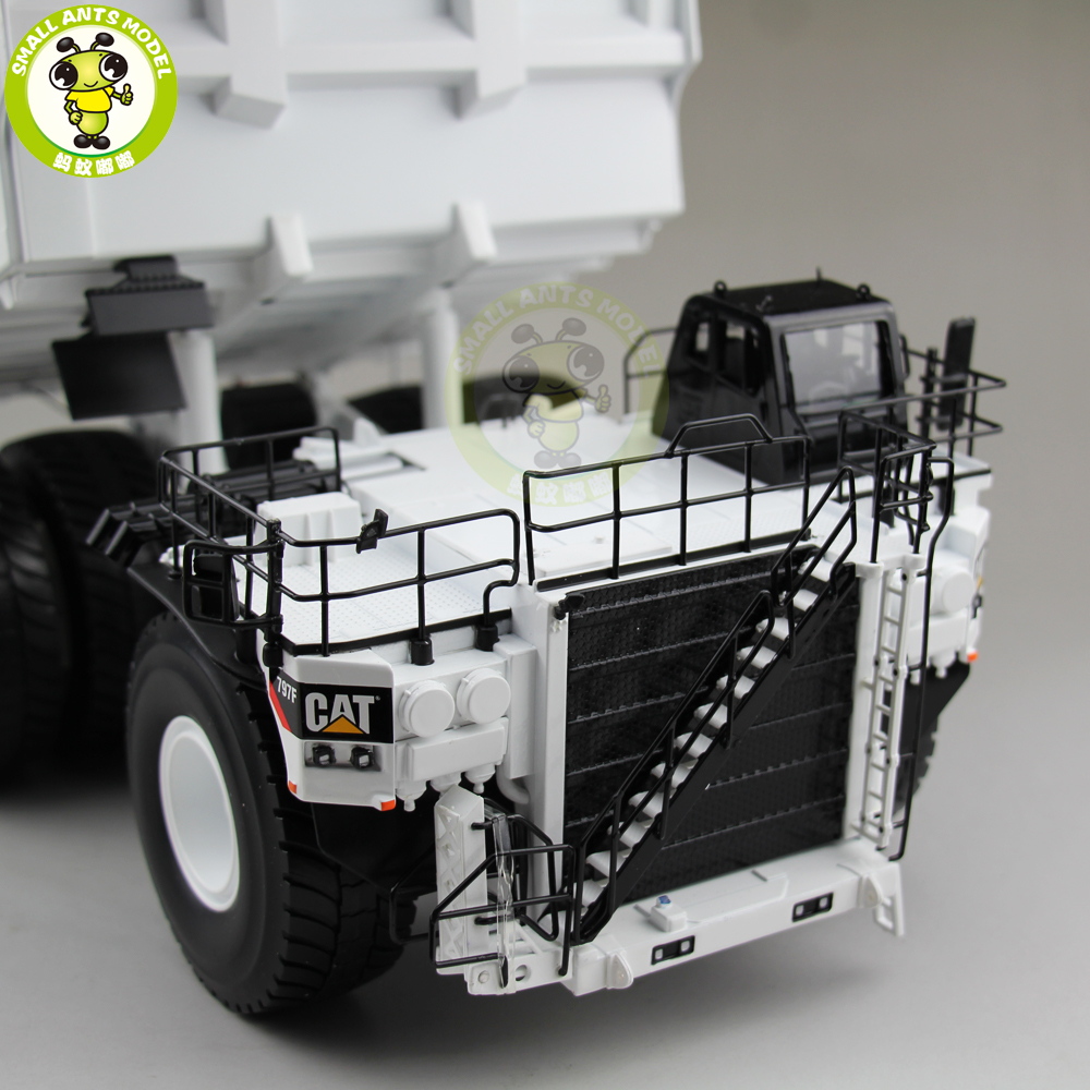 1/50 Caterpillar 797F Off-Highway Truck Special White 1/50 Caterpillar 797F Off-Highway Truck Special White
