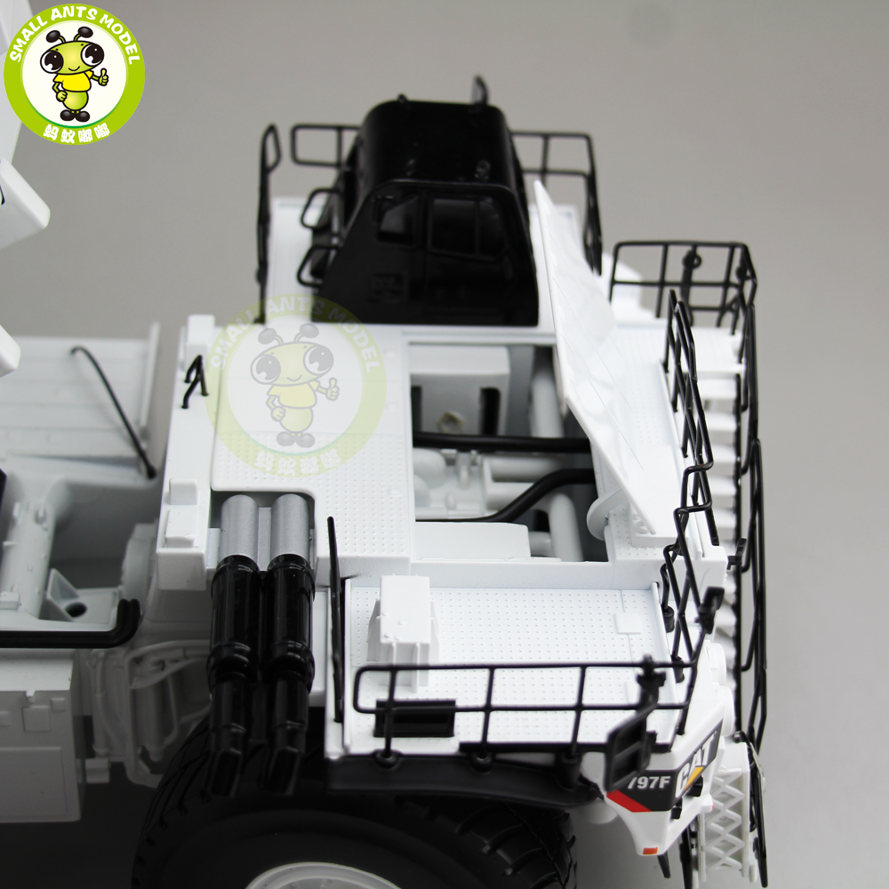 1/50 Caterpillar 797F Off-Highway Truck Special White 1/50 Caterpillar 797F Off-Highway Truck Special White
