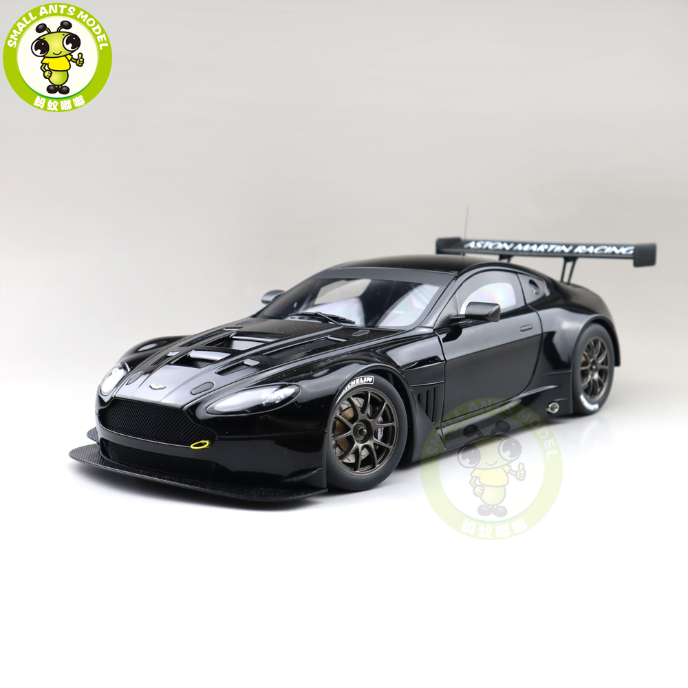 autoart aston martin vantage