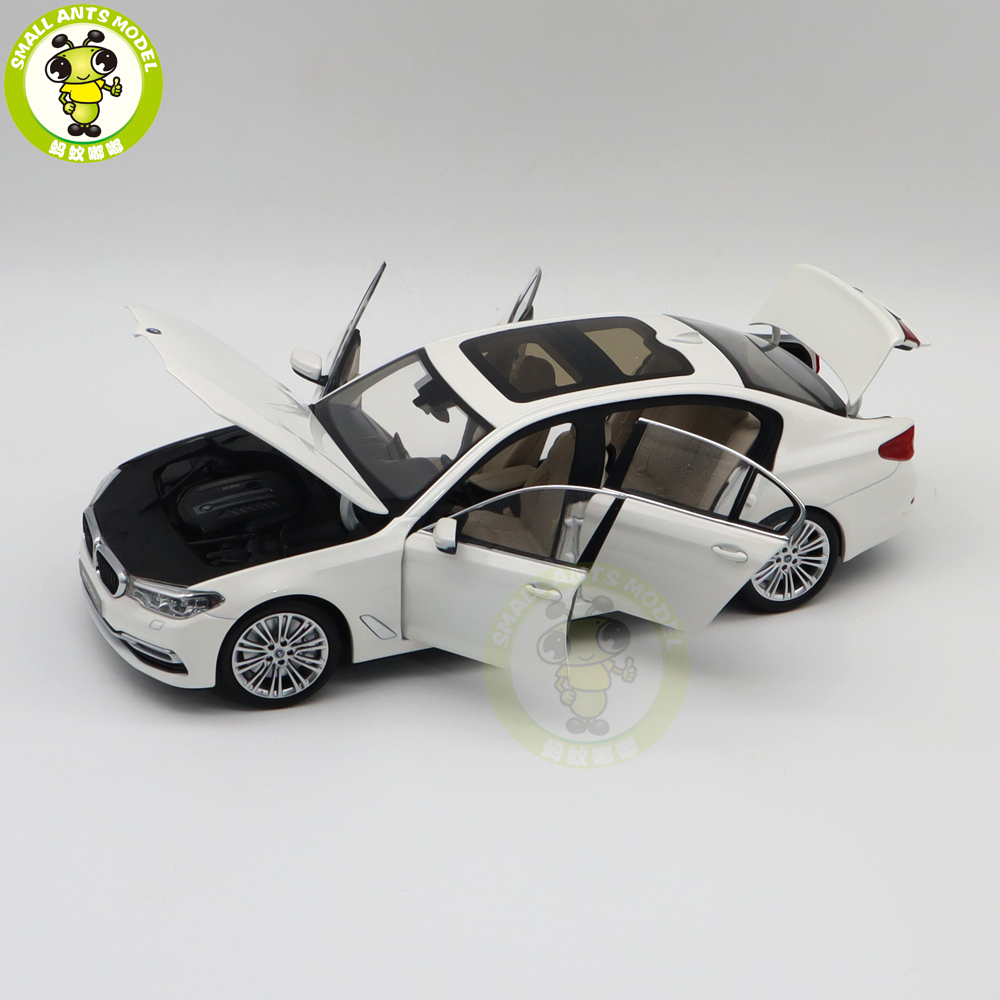 1/18 BMW 540Li 5er 5 Series G31 G38 Kyosho 08942 Diecast 1/18 BMW 540Li 5er 5 Series G31 G38 Kyosho 08942 Diecast