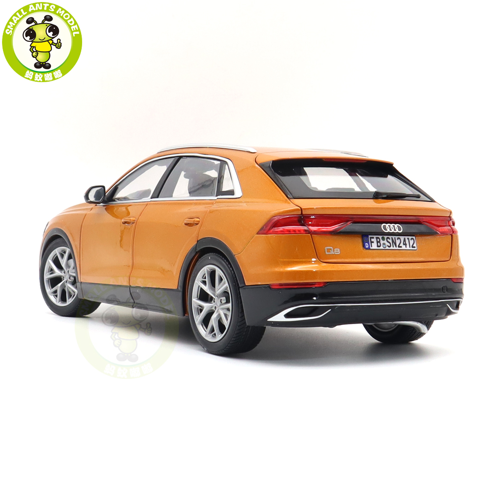 2018 Audi Q8 orange métallisé - Norev 1-18 - 188371 - Passion Diecast