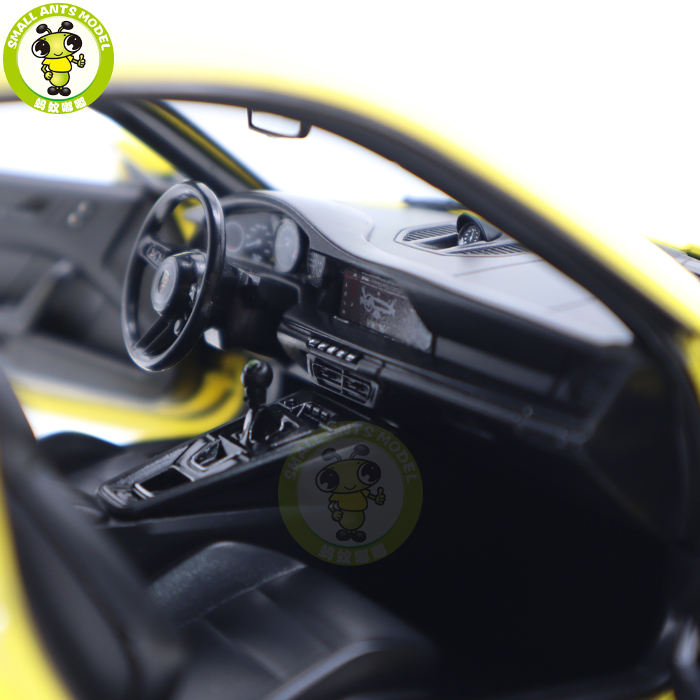 1/18 Porsche 911 992 GT3 Touring 2021 Norev 187312 Yellow