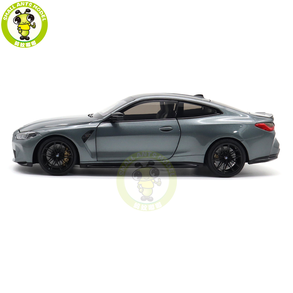 1/18 Minichamps BMW M4 2020 G82 Gray Metallic Diecast Model 1/18 Minichamps BMW M4 2020 G82 Gray Metallic Diecast Model