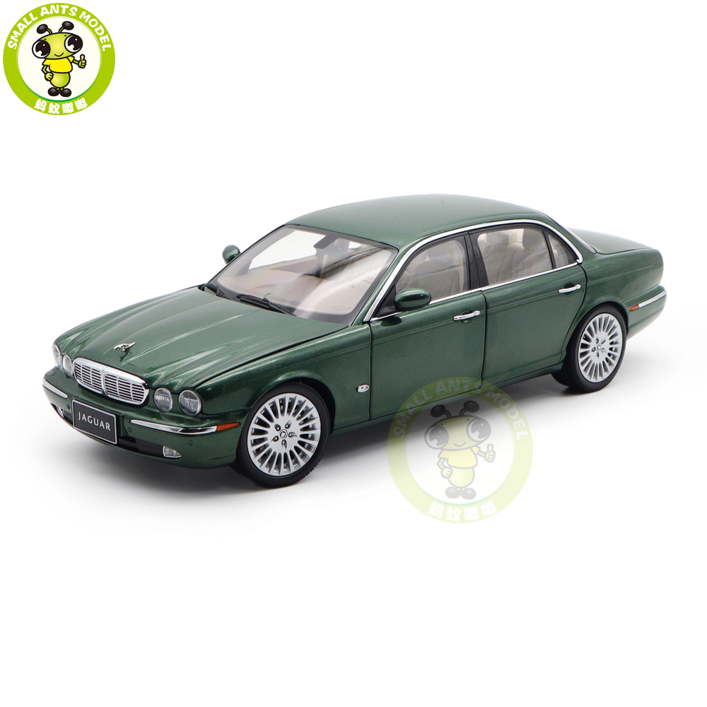 1/18 Almost Real 810502 Land Rover Jaguar XJ X350 XJ6 Green Diecast