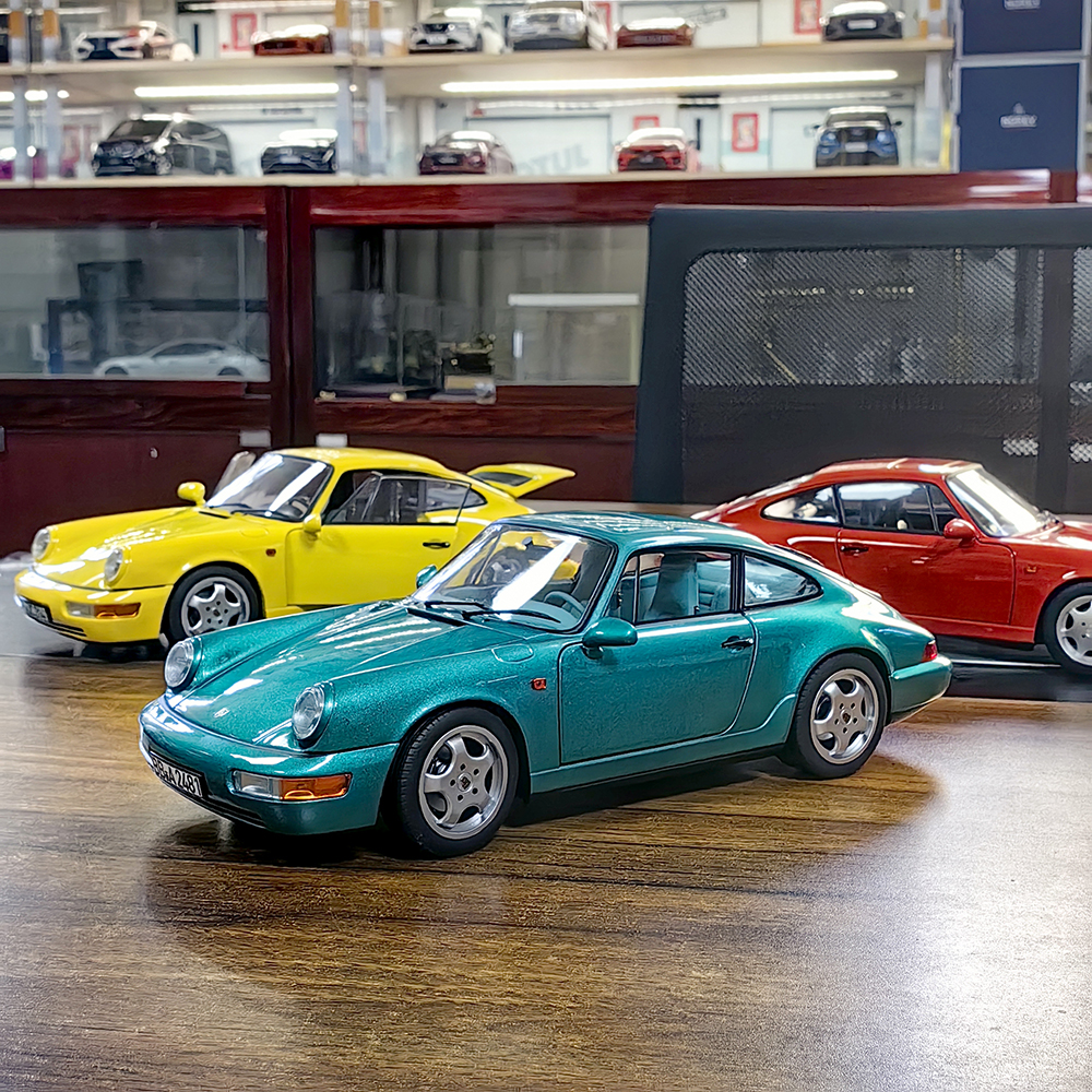 1/18 Porsche 911 Carrera 2 1990 1992 Norev 187320 187328