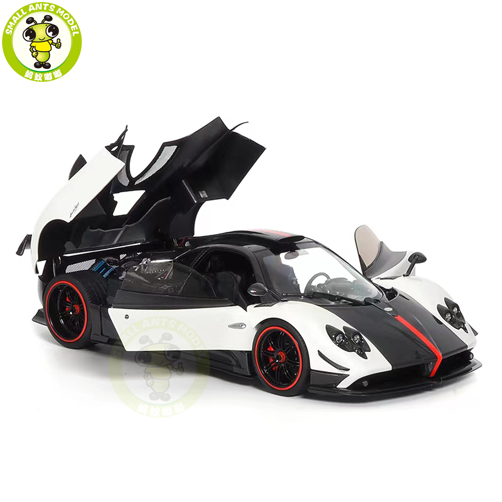 Almost Real 1:18 Pagani Zonda Cinque Coupé Année de