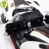 1/18 Autoart 79016 Koenigsegg ONE 1 Pebble White Carbon Black Red Accents Model Car Gifts For Husband Father Boyfriend