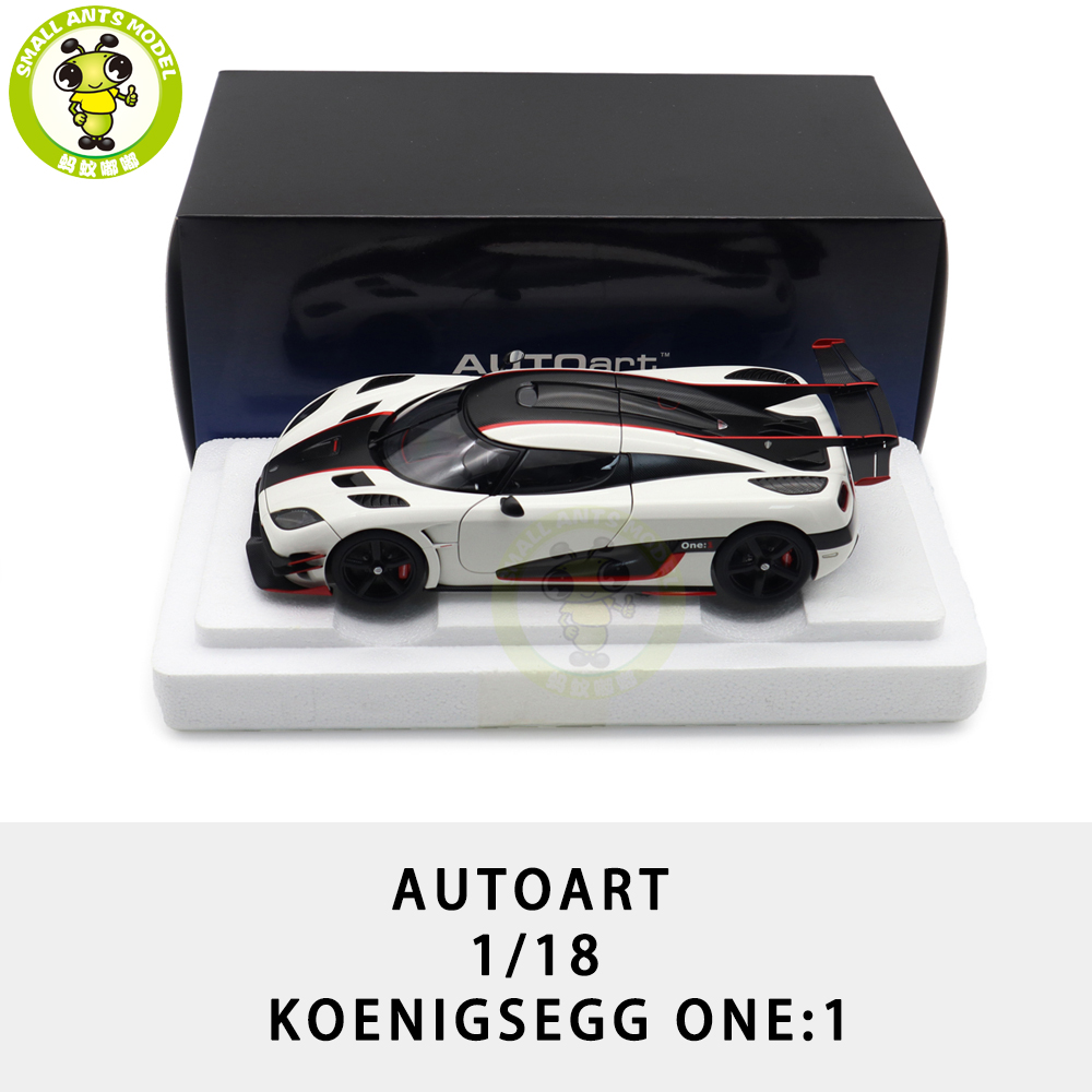 1/18 Autoart 79016 Koenigsegg ONE 1 Pebble White Carbon Black Red